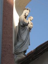 Heinrichstraße 45, Madonna.JPG