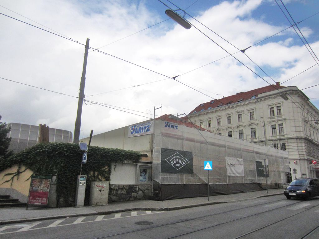 Datei:Leonhardstraße 19, Palais Meran, Zubau 1.JPG